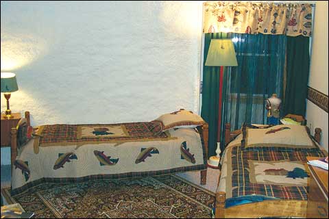 Hook, Line and Sinker Room